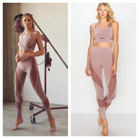 🆕 ↙️ Dusty Pink Sports Bra & Leggings Set - Picture 2 of 4